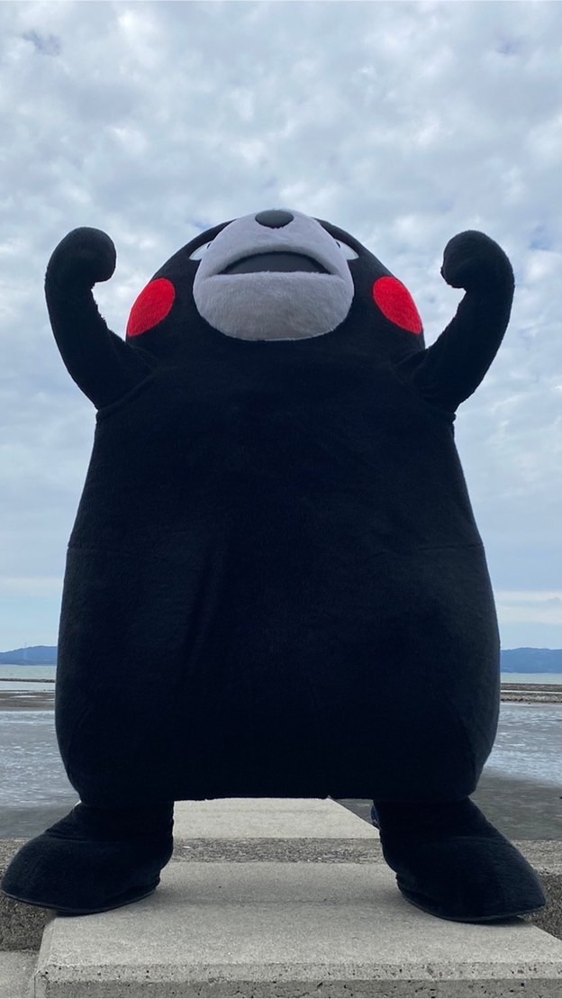 吱吱