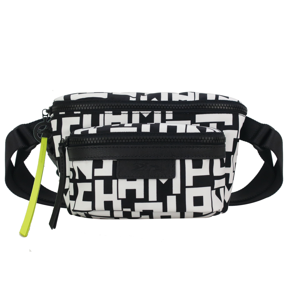 ★獨特刻紋翻蓋X樹脂拉鍊★深受年輕人喜愛