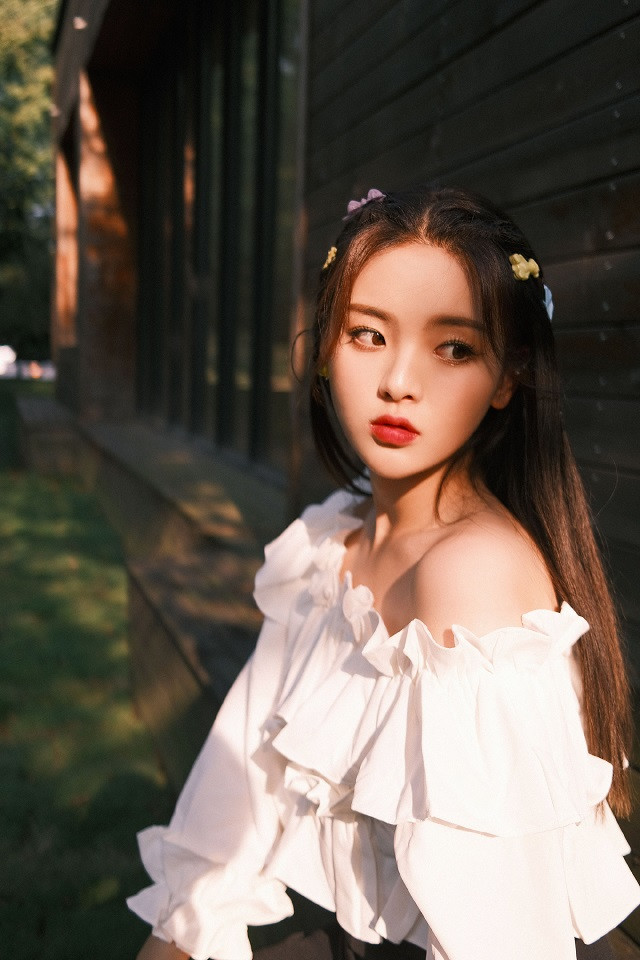 八月明星網路勢力榜TOP 6：楊超越