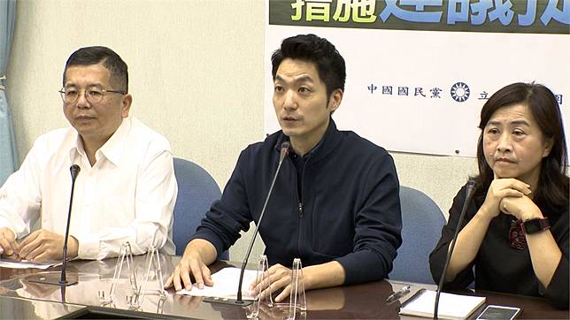 國民黨喊調整口罩配戴時機 陳時中：政策不變