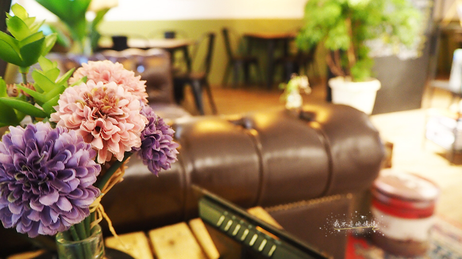 小巨蛋好吃鬆餅,小巨蛋網美咖啡廳,松菸美食,松菸推薦餐廳,國父紀念館好吃鬆餅,南京三民好吃鬆餅,小巨蛋好吃甜點,南京三民好吃甜點,東區早午餐