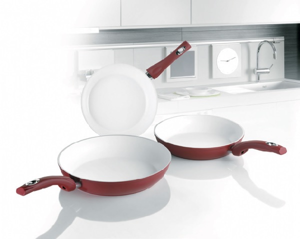 【鍋具類】鍋具不再是廚房附屬品，而是傳遞時尚態度的推手－義大利BIALETTI比亞樂堤