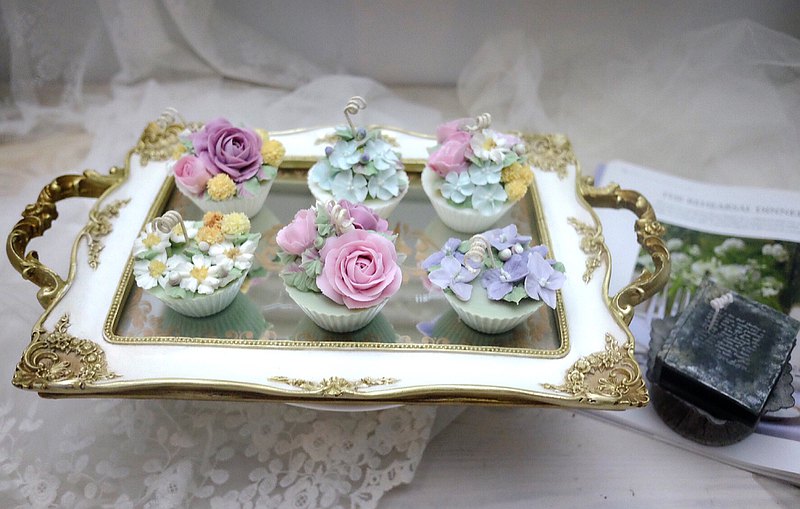 大豆蠟擠花體驗課程/杯子蛋糕{台南課程 手作藝術} 美麗的蠟燭藝術，歡迎您進入蠟燭擠花世界