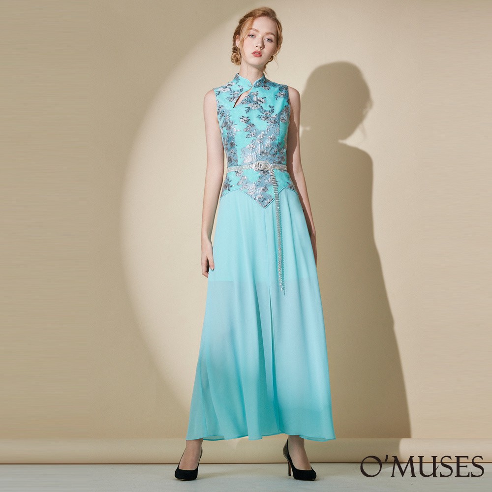 顏色：藍(單一顏色)全長：142cm 胸圍 腰圍 S號 81.5cm 62.5cm M號 85cm 66cm L號 89cm 70cm XL號 93cm 74cm XXL號 96.5cm 77.5cm