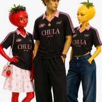 หารเสื้อกับน้องสตอ
