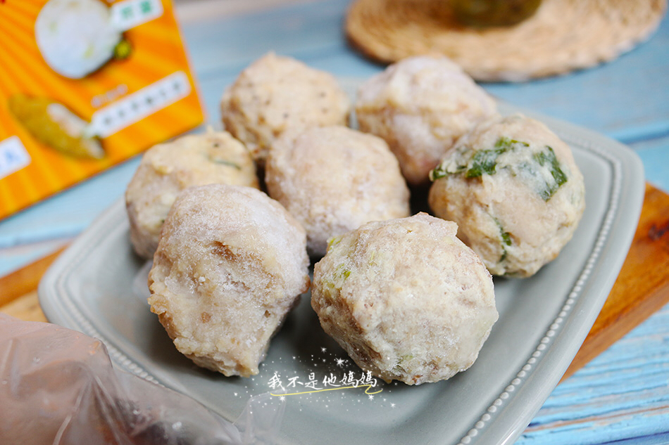 手工肉丸推薦,冷凍手工貢丸推薦,冷凍手工肉丸推薦,芹菜手工貢丸,九層塔肉丸,九層塔手工貢丸,九層塔手工肉丸推薦,手工鮮肉丸推薦,冷凍手工鮮肉丸