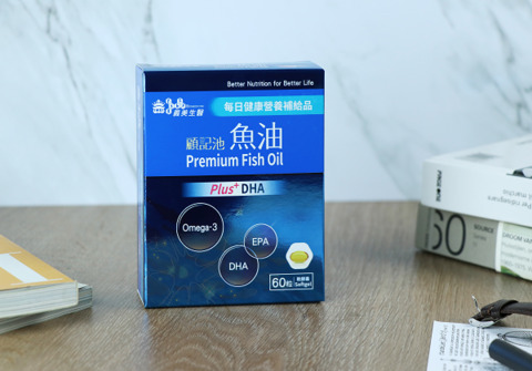 。商品規格：60粒/盒選用歐洲的純淨魚油，調整體質，調節生理機能。DHA濃度47.8% 以上，OMEGA-3濃度62%~78.8%。未加工、未修飾、TG型態魚油，天然好吸收。