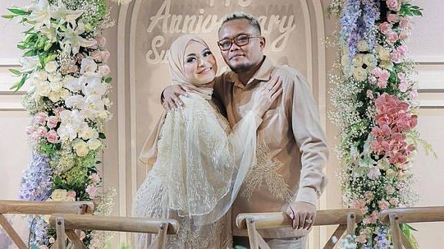 Momen Sule Rayakan Anniversary (Instagram/@nathalieholscher)