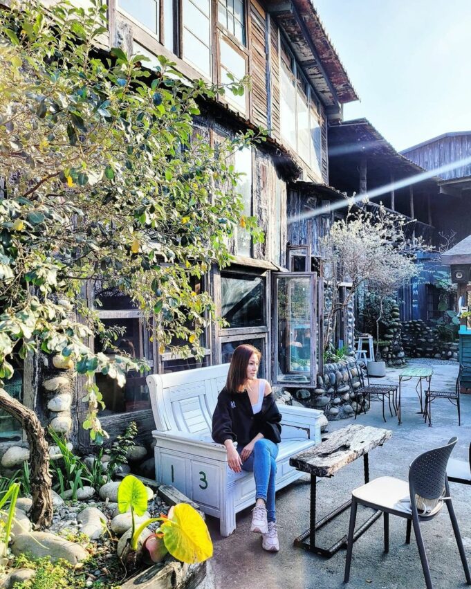 台中捷運 116 九張梨站 十三咖啡