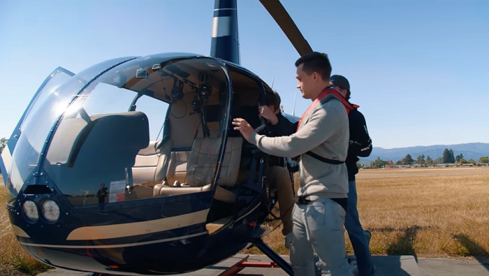 國外攝影師為了重現macOS Big Sur預設桌布，租了直昇機重現場景