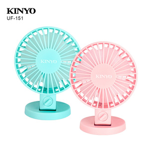 採用優質馬達 ，低音雙風扇。壽命高達10000小時。 USB供電，超低耗電量，節能。 特殊雙風葉設計，相反運轉方向，風力更集中。 二段式旋鈕風力調節。低噪音、清涼消暑 。 特殊雙風葉設計，相反運轉方向