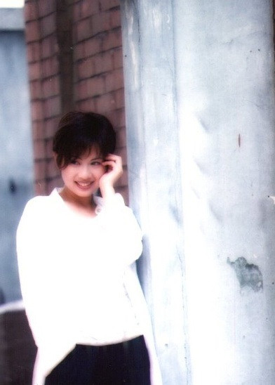 《乘風破浪的姐姐》年輕時舊照對比4：陳松伶