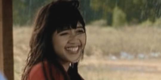 Lirik Lagu Hujan Utopia Merdeka Com Line Today