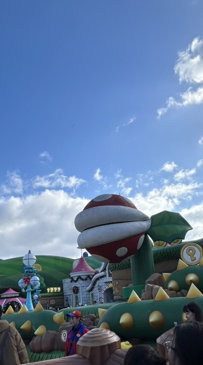 悪口OKの雑談部屋！