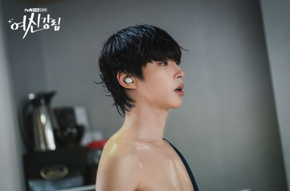 校園劇「痞壞霸王」總是會失戀？《女神降臨》黃仁燁有BE預感，這位是永遠的意難平！