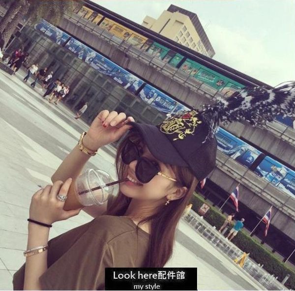 V牌Gentle monster同款太陽眼鏡 GM韓國明星尹恩惠同款墨鏡【B002】 大框金屬鏡腳墨鏡 楊幕 千頌伊