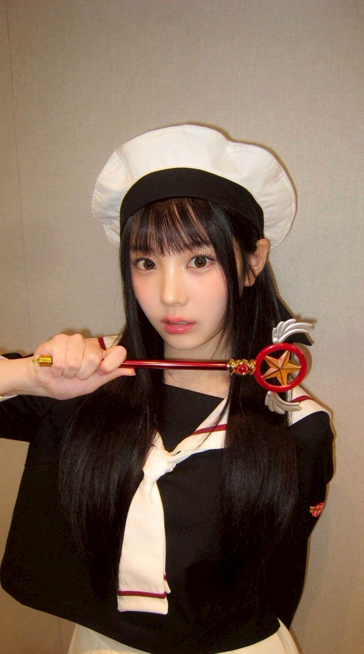 ILLITウォンヒ写真館 トーク禁止