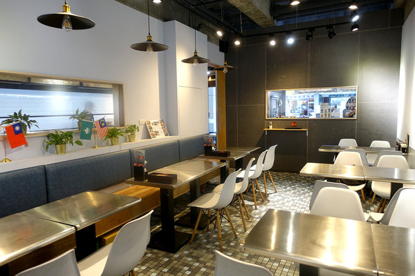 南京復興牛肉麵-神仙牛肉麵+GTD手搖飲，台北中山長春路好吃牛肉麵，台北牛肉麵外送，牛肉、麵條、湯頭都好吃的中山區牛肉麵(含神仙牛肉麵菜單)