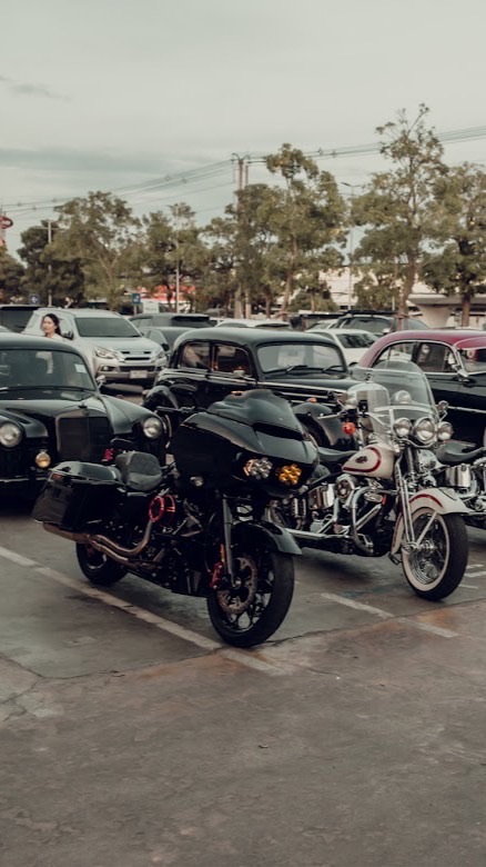 กลุ่มharleydavidsonแปดริ้วหากลุ่มขับหาที่เที่ยวมาทานี้เลยครับ