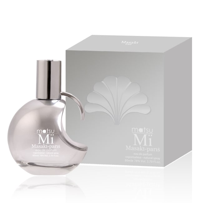 他的系列作品和對未來兩到三年趨勢的預測，總是啟發眾多時尚愛好者和專業人士的靈感。 Masakï的願景為他贏得趨勢潮流領導者的稱號。 ◆ 創作風格 ◆ Masaki的風格是對創新的不斷追求。 然而，可以