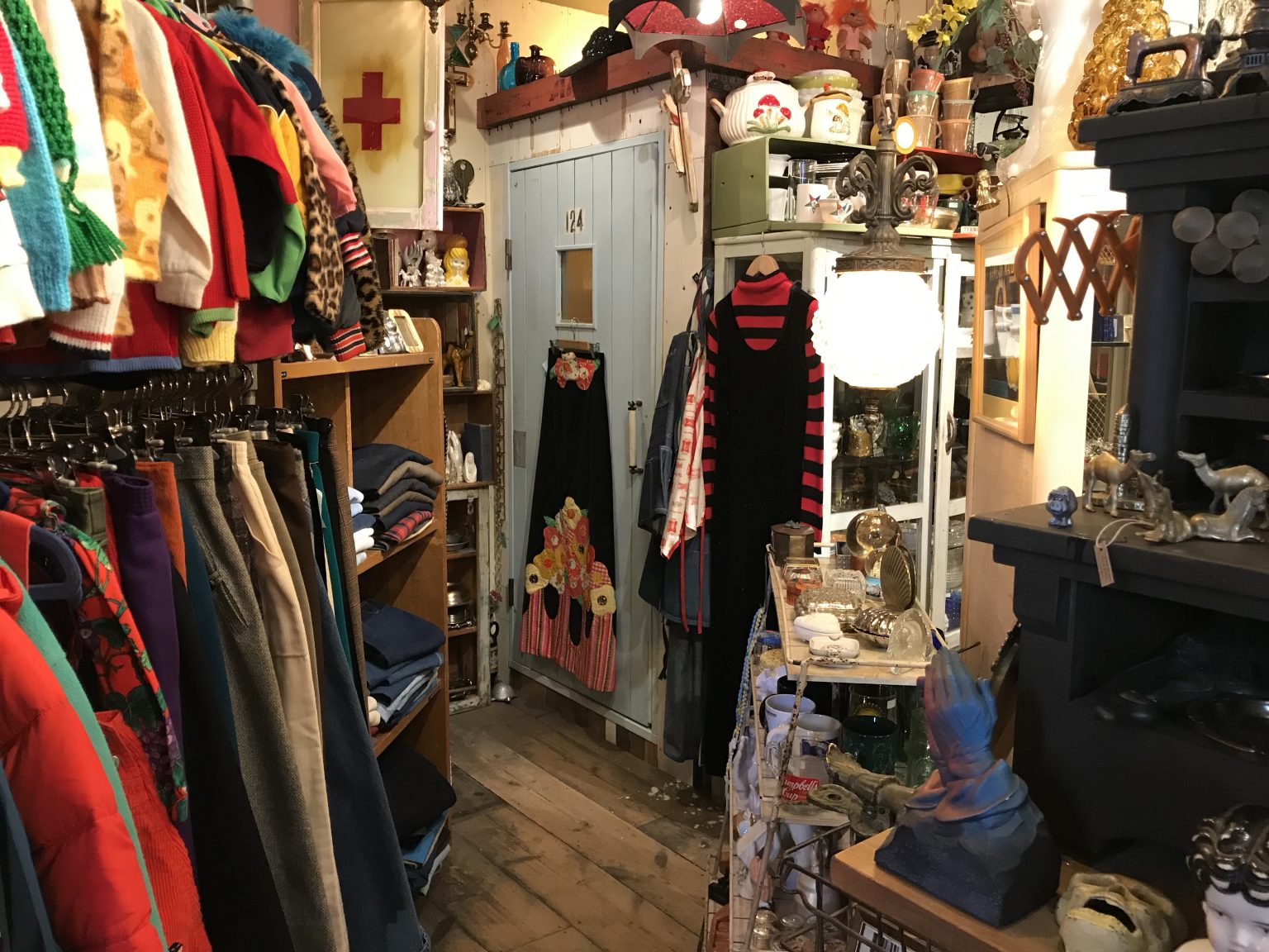 服飾品牌 福岡天神篇AURA02