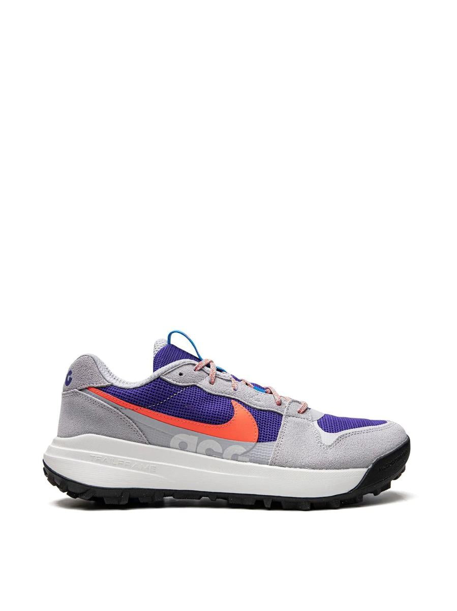 NIKE ACG Lowcate Sneakers