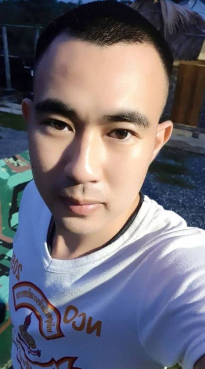 อตี๋ ถาวร