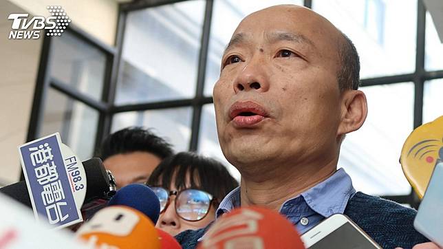 韓國瑜提到民調，他認為輸贏在3-5%之間，票數大約在30萬至50萬之間。(圖／TVBS)