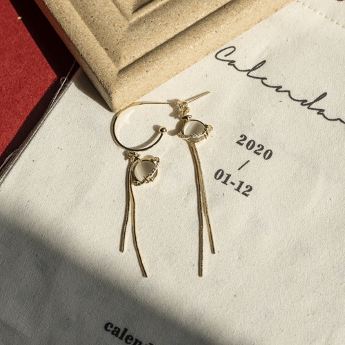 【冉冉】不對稱寶石星球細鍊耳環【EA56BL047_A925】