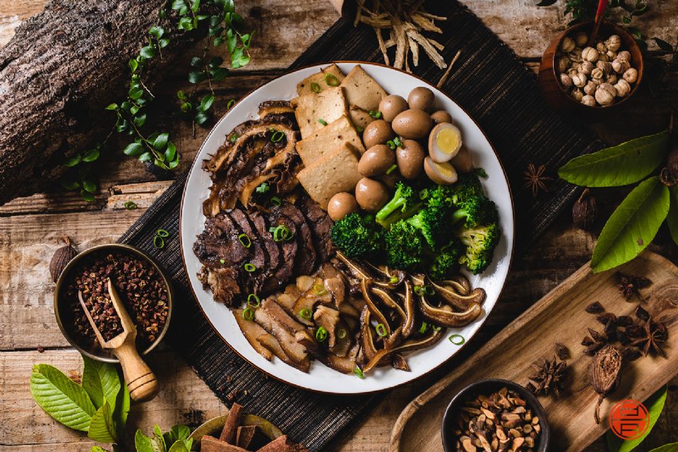 日式煎餃專賣店旦旦旬全台獨家首店就在這裡！