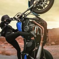 スタント  モタード  オフロードバイク好き 集まれ🙌