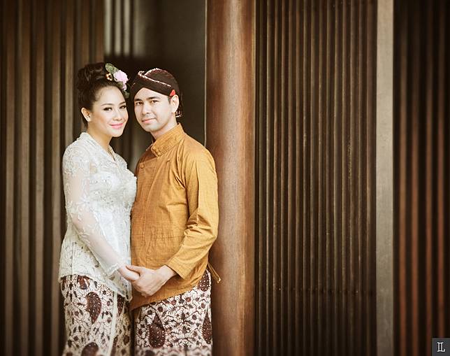 Klasik Abis Begini Prewedding 10 Pasangan Seleb Bergaya Tradisional Brilio Net Line Today