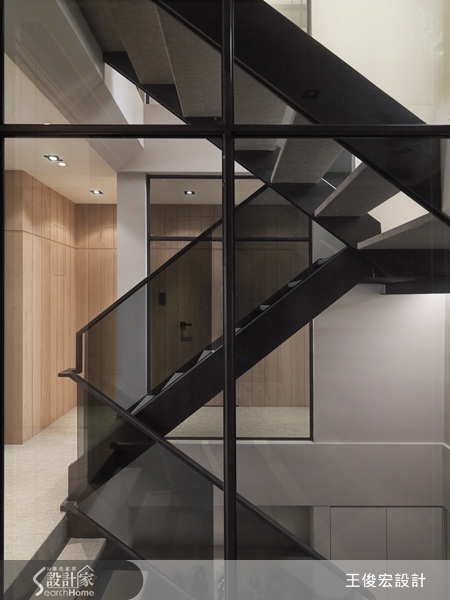 掌握清玻璃元素，打造清透有型的現代居家