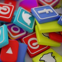ชุมชนคนใช้ Social
