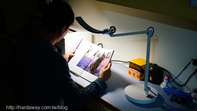 BenQ WiT螢幕閱讀檯燈