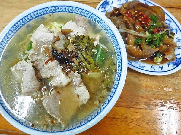 【台北美食】黃家乾麵-西門町裡鮮為人知的隱藏版美食 【台北美食】黃家乾麵-西門町裡鮮為人知的隱藏版美食
