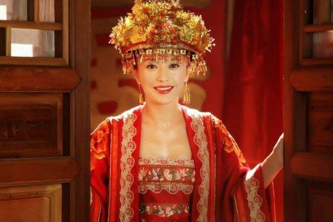 秦嵐古裝角色4：秦嵐 飾演《第一茶莊》沈玉琦