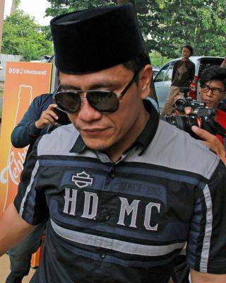 Miftah Maulana Habiburrahman (akrab disapa Gus Miftah)