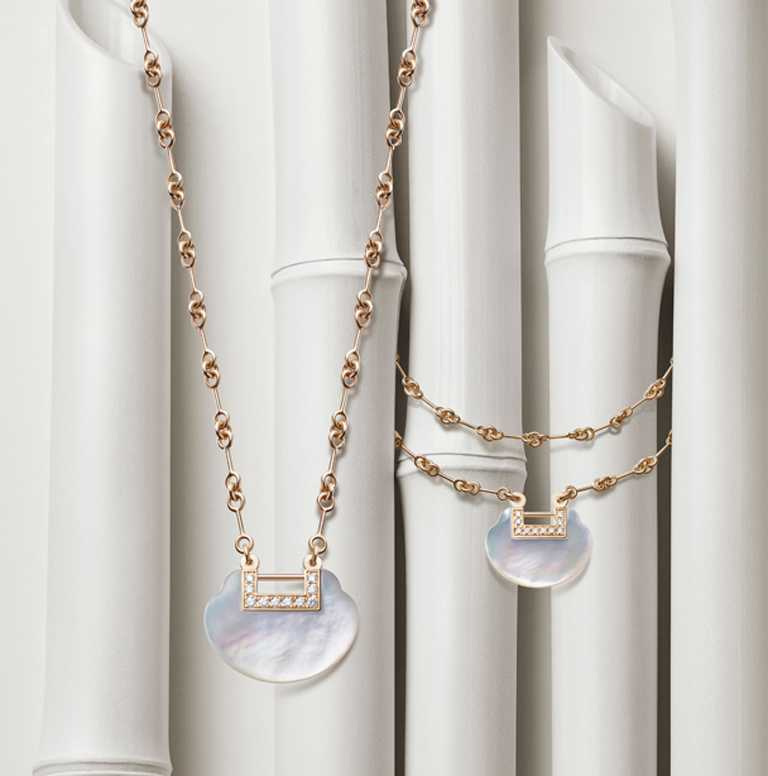 Qeelin「Yu Yi系列」珍珠母貝作品：（左）18K玫瑰金鑲鑽珍珠母貝中型項鍊╱156,000元；（右）18K玫瑰金鑲鑽珍珠母貝雙鍊手鍊╱92,500元。（圖╱Qeelin提供）