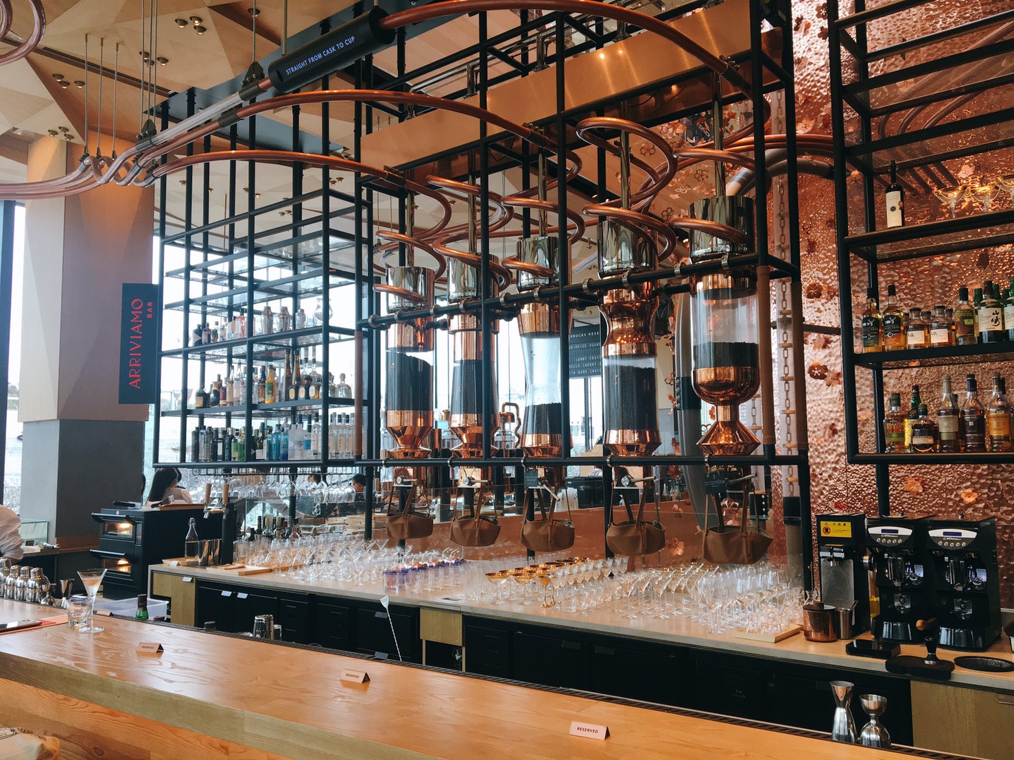 中目黑星巴克3F 調酒吧2