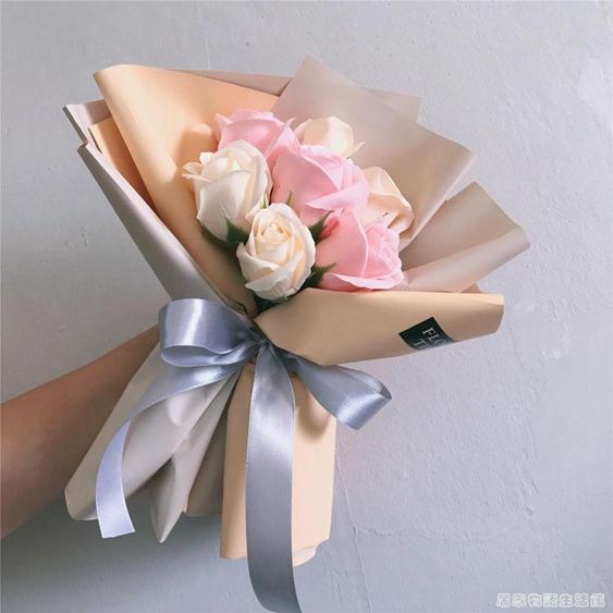 母親節7支香皂玫瑰花束婦女送女友閨蜜生日禮物 手捧花婚禮伴手禮 曼莎時尚