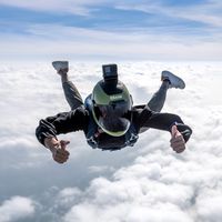 Skydiving 跳傘極限運動｜Ofucos 歐夫寇斯