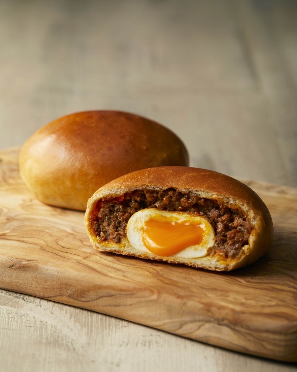 リモートワークのお供にも 卵料理専門店による カレーパンがおいしそうすぎる Elle News
