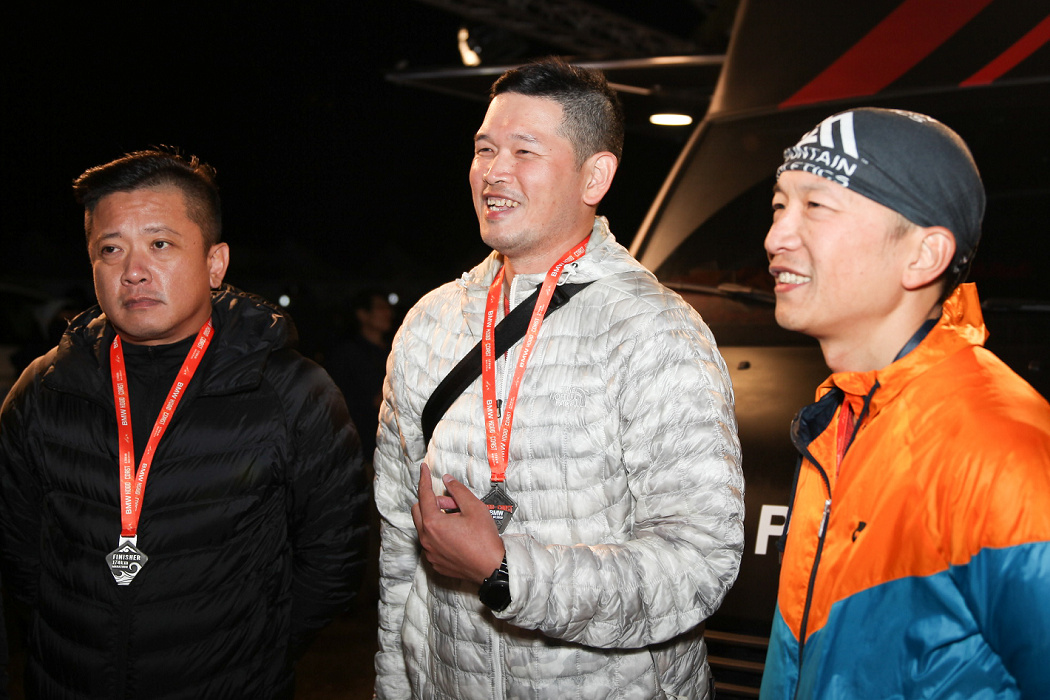 後青春期的哥 隊長 George (中)