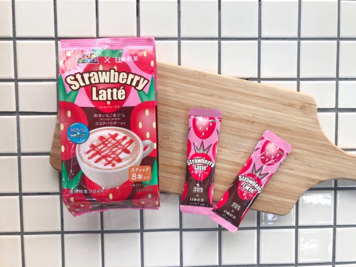 日東紅茶TIROL X 日東紅茶 草莓拿鐵 