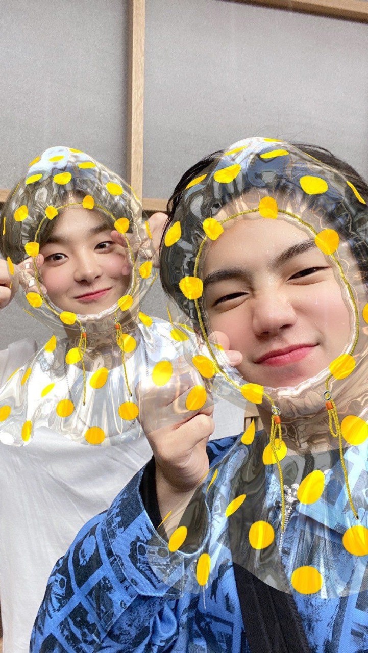 OpenChat ซอกฮุนไม่ใช่พี่น้องแต่เป็น แ ฟ น