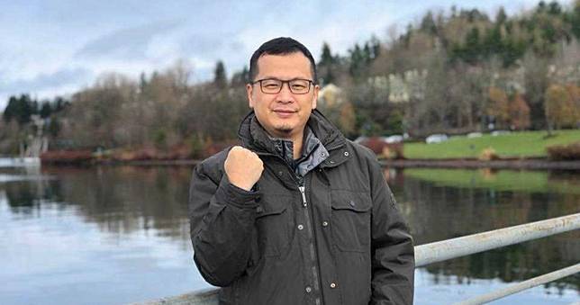 別人忙搶選黨主席　他獨排眾議選台北市長