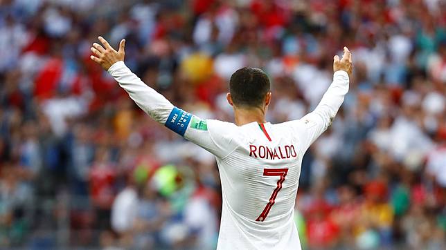 Sabung Ayam Online Ronaldo Seperti Anggur Sabung Ayam Online Ronaldo Seperti Anggur: Makin Tua, Makin Sedap