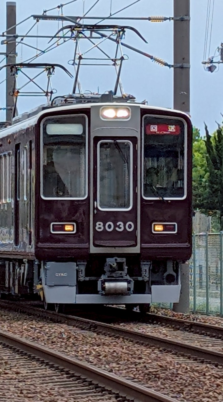 𝐻𝑎𝑛𝑘𝑦𝑢 𝐸𝑙𝑒𝑐𝑡𝑟𝑖𝑐 𝑅𝑎𝑖𝑙𝑤𝑎𝑦(阪急電車民集まれ！)