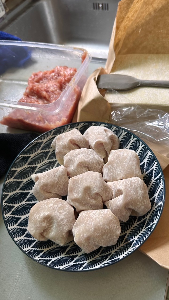 蓁大顆餛飩 TikTok粉絲專群